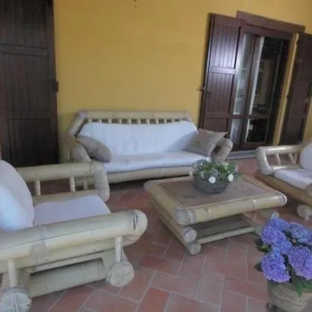 In Mit Privatem Pool Vakantiehuis Acqualagna